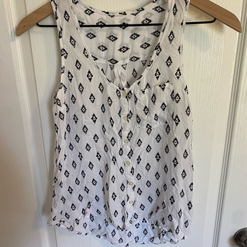 Aeropostale Patterned Tank Top - Black and White